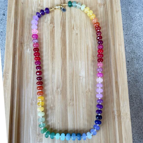 NWT, Artisan Ombre Rainbow Gemstone Necklace, Gold Tone Magnetic Clasp, 18.5" - Picture 2 of 6